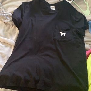 Vs pink size medium campus tee